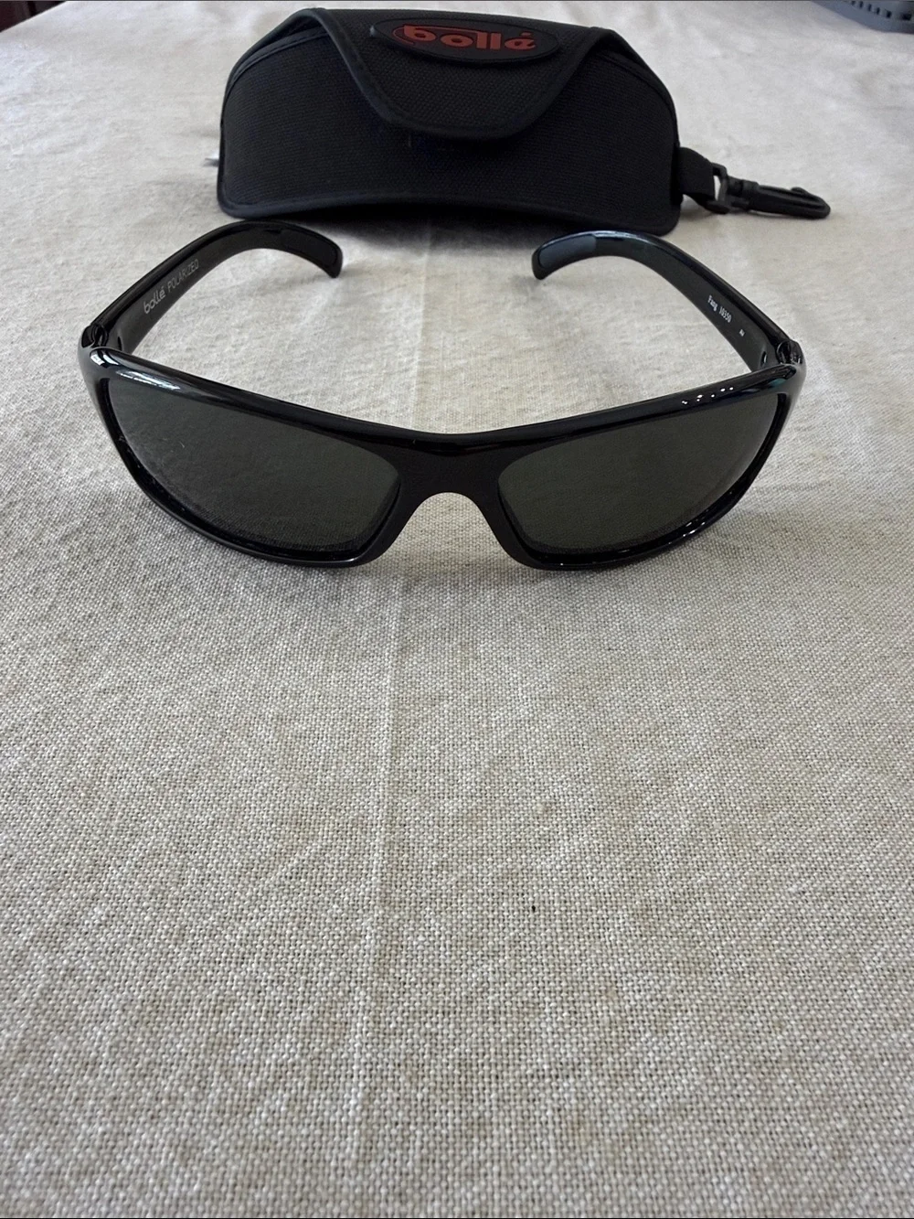 Bollé Polarized Fang 10350 Sunglasses Black Wrap Sport Style Unisex